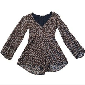 WYLDR Revolve Brand Geometric Long Sleeve V Neck Romper Playsuit‎ Extra Small